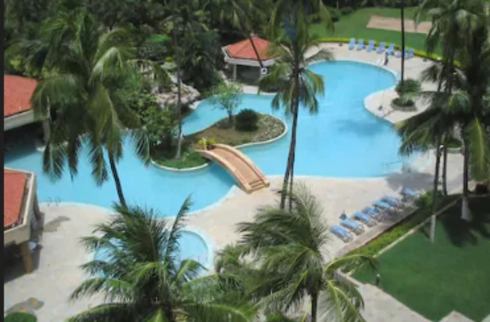 The Retreat Hotel & Convention Centre Mumbai Ngoại thất bức ảnh
